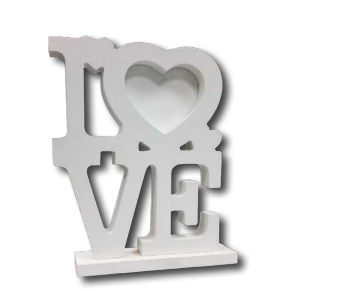 מסגרת עץ LOVE על רגל עם תמונה בעיצוב אישי