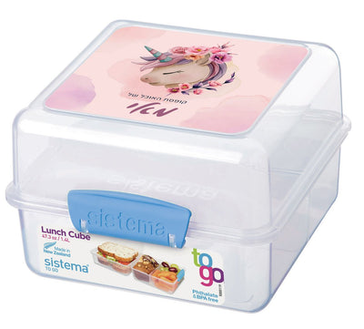 סט מוצרים עם שם הילד/ה בעיצוב חד קרן - Baby Coupon
