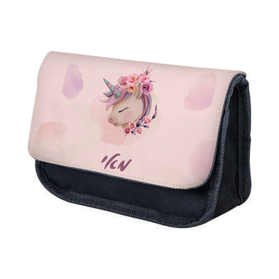 סט מוצרים עם שם הילד/ה בעיצוב חד קרן - Baby Coupon