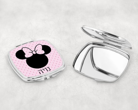 מראת כיס מעוצבת עם שם אישי ואפשרות להקדשה - מיני מאוס - Baby Coupon