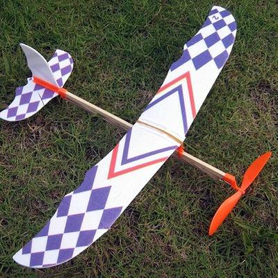 מטוס מדהים להרכבה עם מנוע גומיה במיוחד לילדים! - Baby Coupon